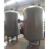 疏水?dāng)U容器